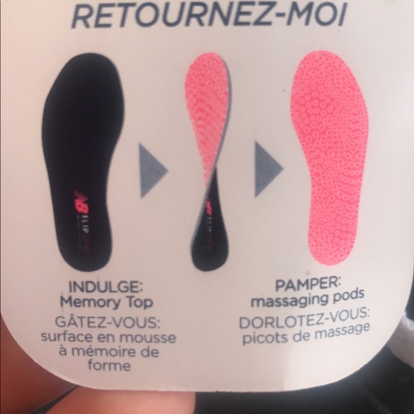 new balance shoes - Picture 3 of 3